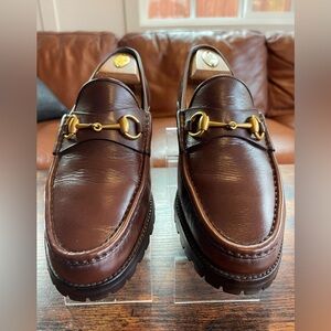 GUCCI MEN HORSEBIT LOAFERS #1116030 LUG SOLE BROWN LEATHER U.S. SIZE 10.5 D